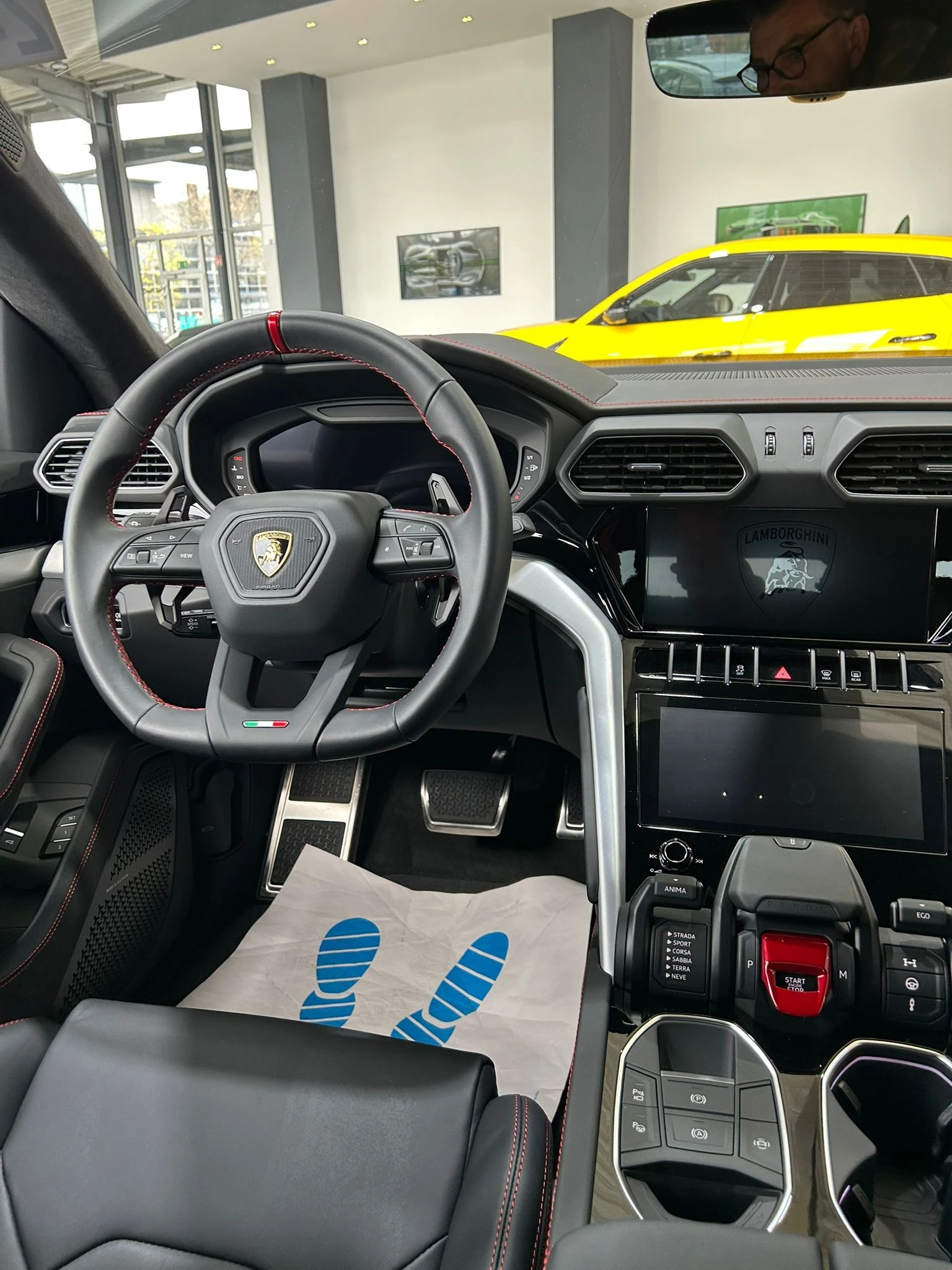 Lamborghini Urus S 4.0 V8 4WD Automatic , снимка 9 - Автомобили и джипове - 54043433