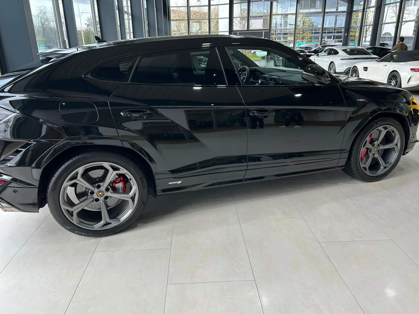 Lamborghini Urus S 4.0 V8 4WD Automatic , снимка 4 - Автомобили и джипове - 54043433