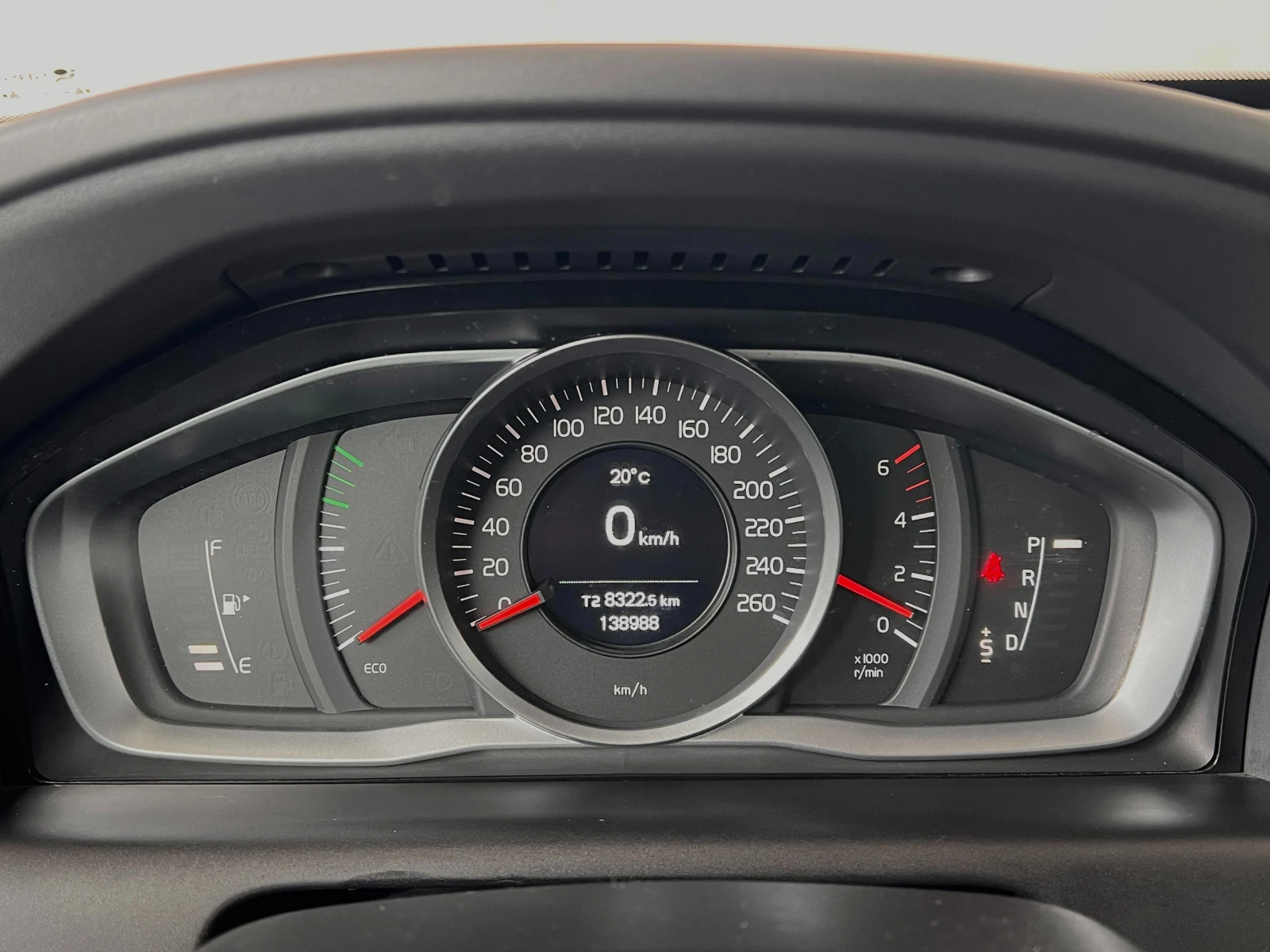 Volvo XC60 2.4d AWD 138000km, снимка 15 - Автомобили и джипове - 54662521