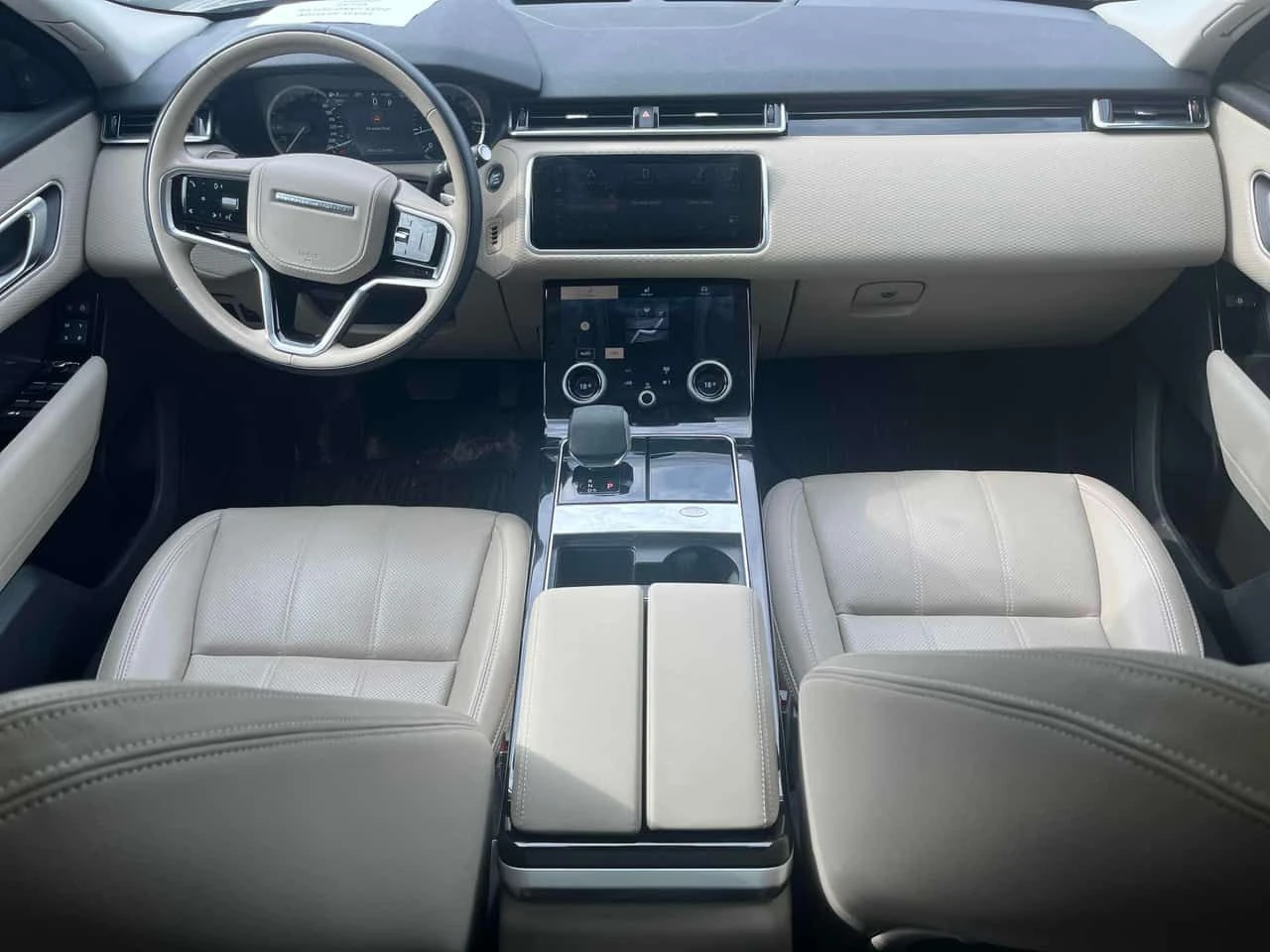 Land Rover Range Rover Velar | DISTRONIC | ПОДГРЕВ | ДВА КЛЮЧА | ПАНОРАМА | , снимка 9 - Автомобили и джипове - 54844831