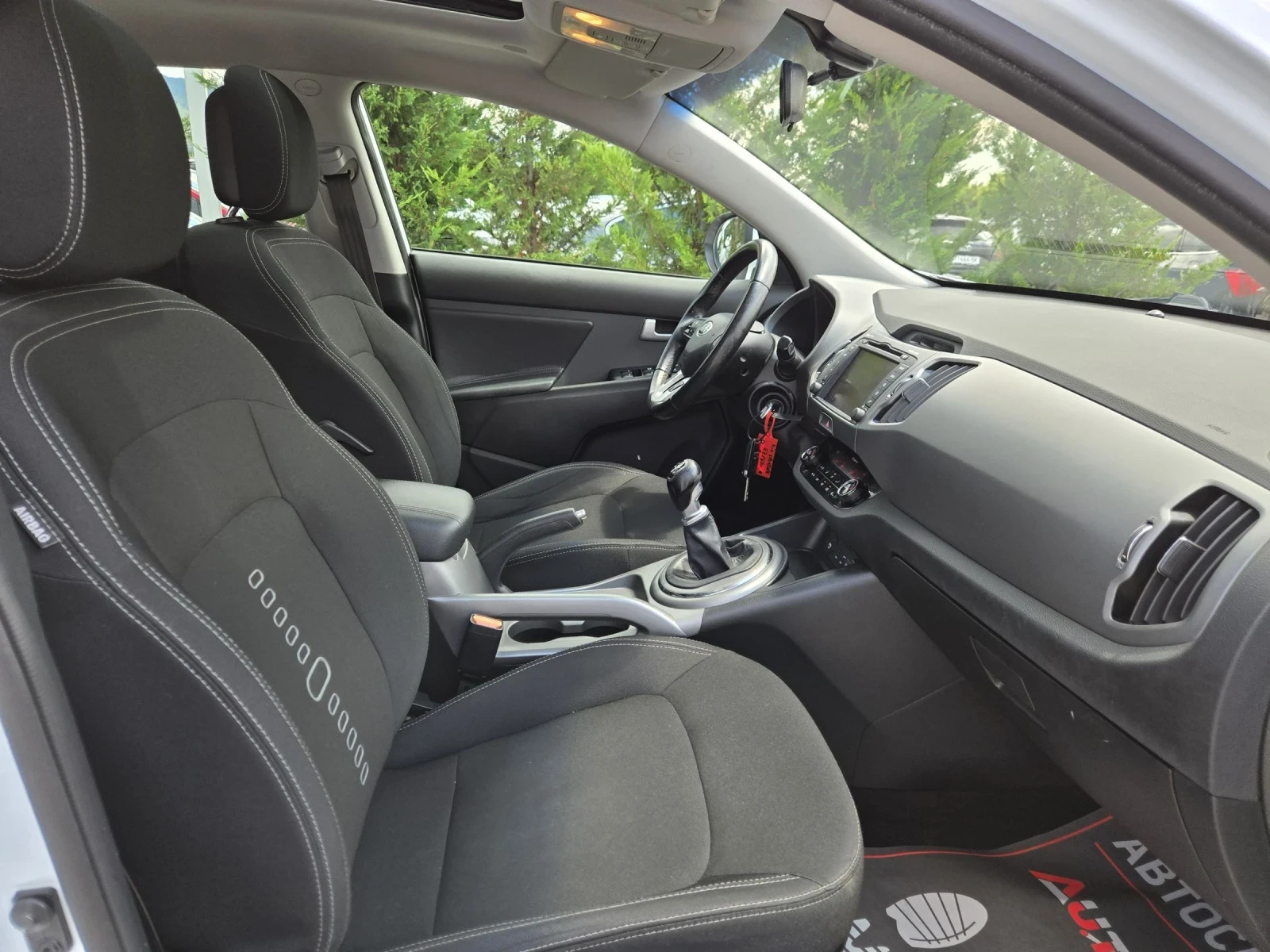 Kia Sportage 1.7CRDI-116кс= 6ck= FACE= PANO= NAVI= CAMERA, снимка 15 - Автомобили и джипове - 55233592