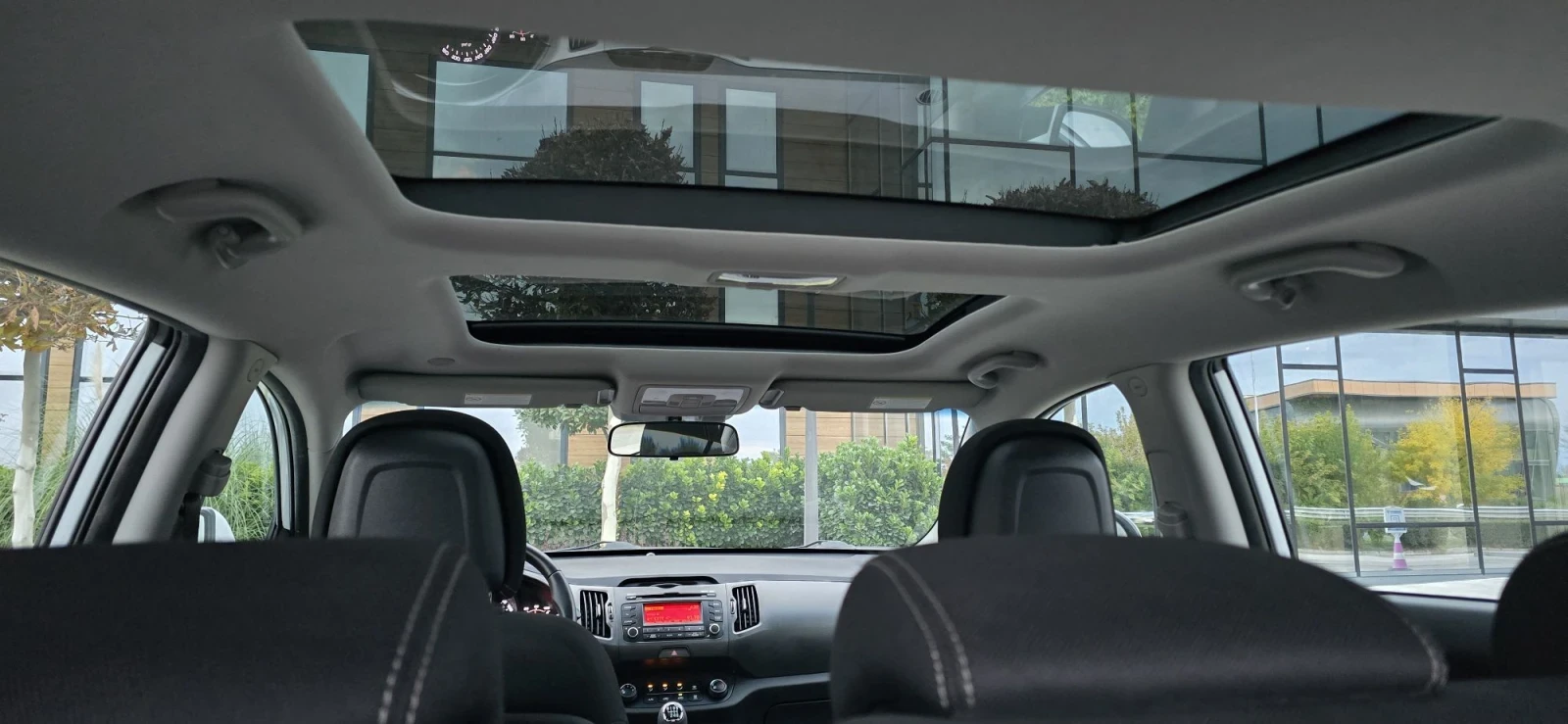 Kia Sportage 2.0 CRDI* AWD* 136�.�.* ������* GT-line* �������� | Mobile.bg � ����������� 12