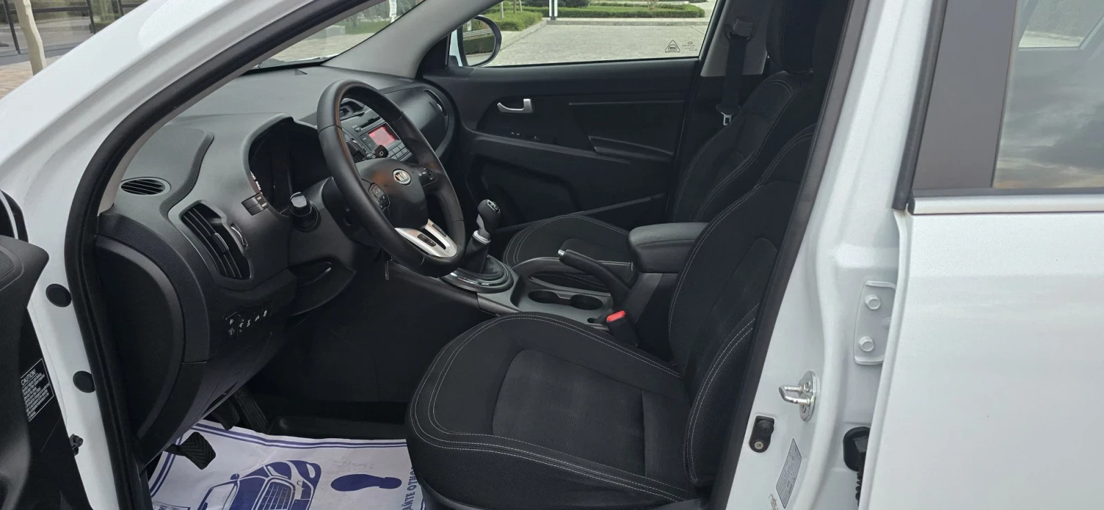 Kia Sportage 2.0 CRDI* AWD* 136�.�.* ������* GT-line* �������� | Mobile.bg � ����������� 10