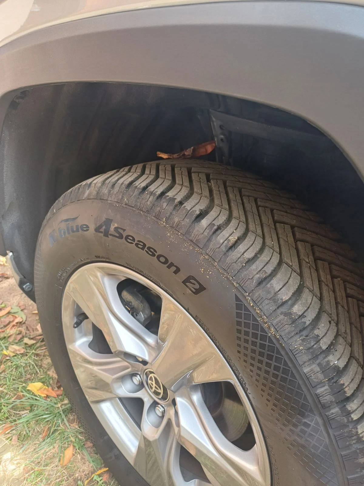 Toyota Rav4 2.5l, XLE, AWD, 49968 �� | Mobile.bg � ����������� 6