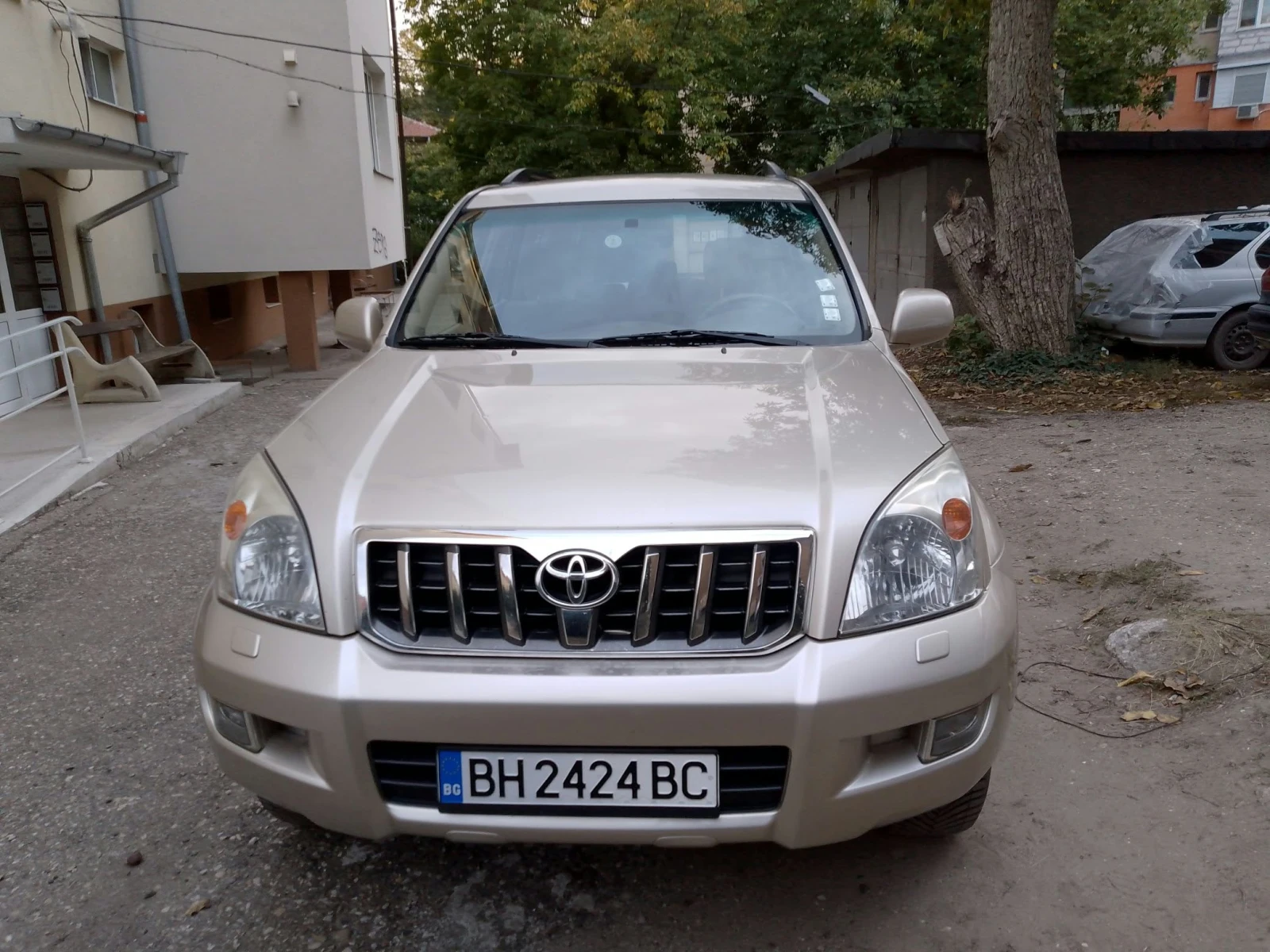 Toyota Land cruiser J120