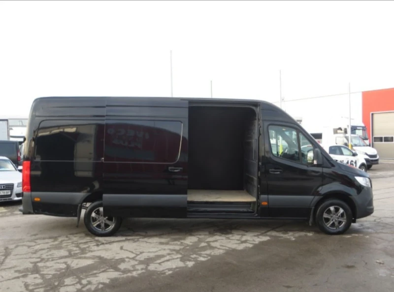 Mercedes-Benz Sprinter 319, снимка 2 - Бусове и автобуси - 47329829