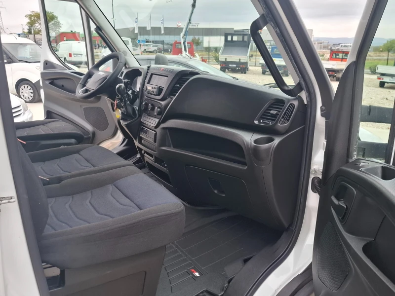 Iveco Daily Euro6B/220V/Климатик, снимка 10 - Бусове и автобуси - 52138844