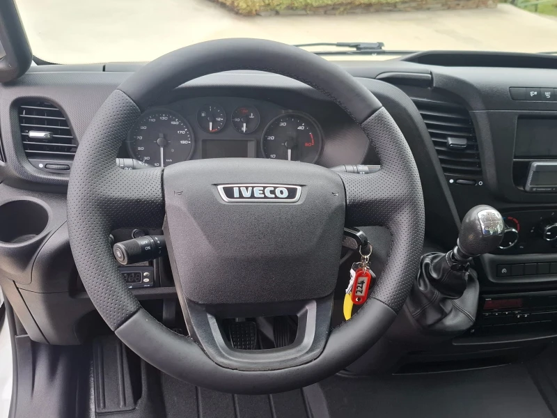 Iveco Daily Euro6B/220V/Климатик, снимка 7 - Бусове и автобуси - 52138844
