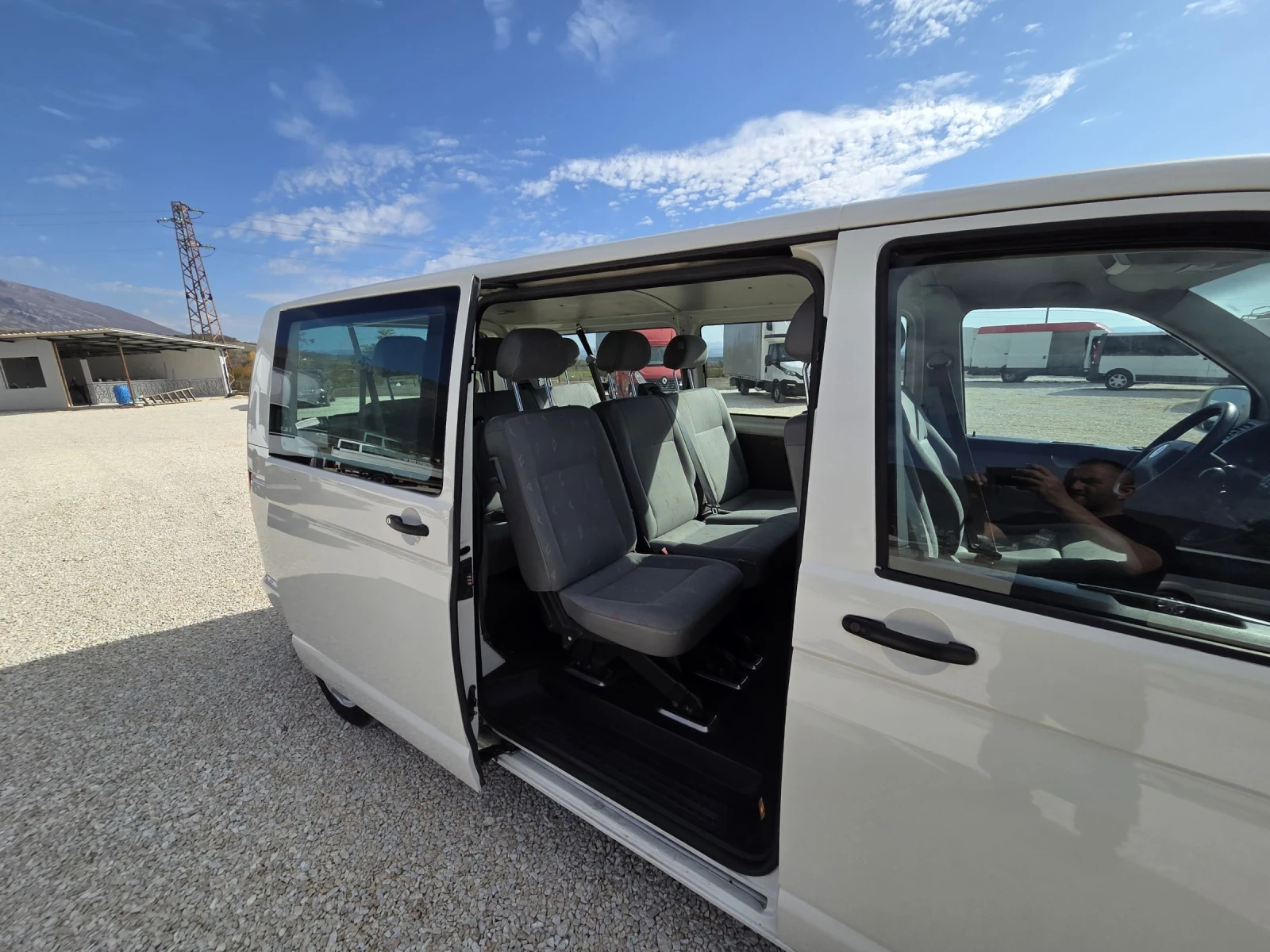 VW Transporter 1.9 TDI MAXXI - изображение 10