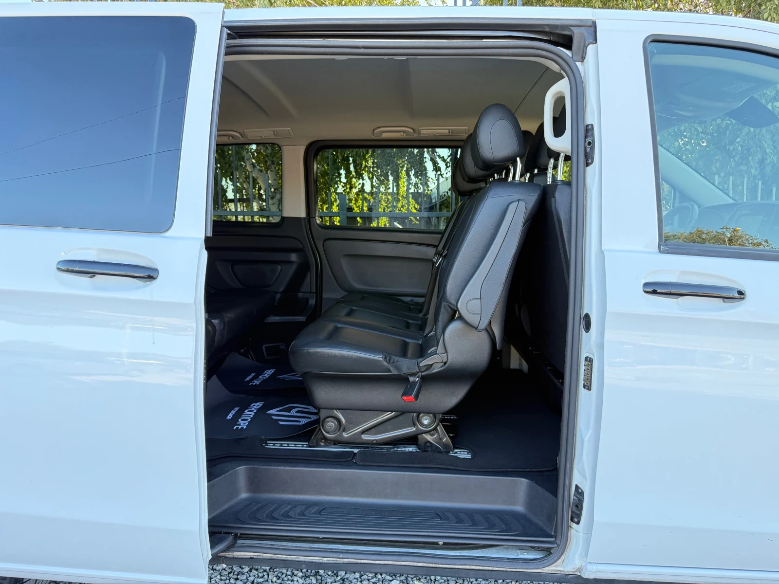 Mercedes-Benz Vito 114 CDI 9G TOURER Premium 8+ 1 2026 NEW Style, снимка 10 - Бусове и автобуси - 56314196