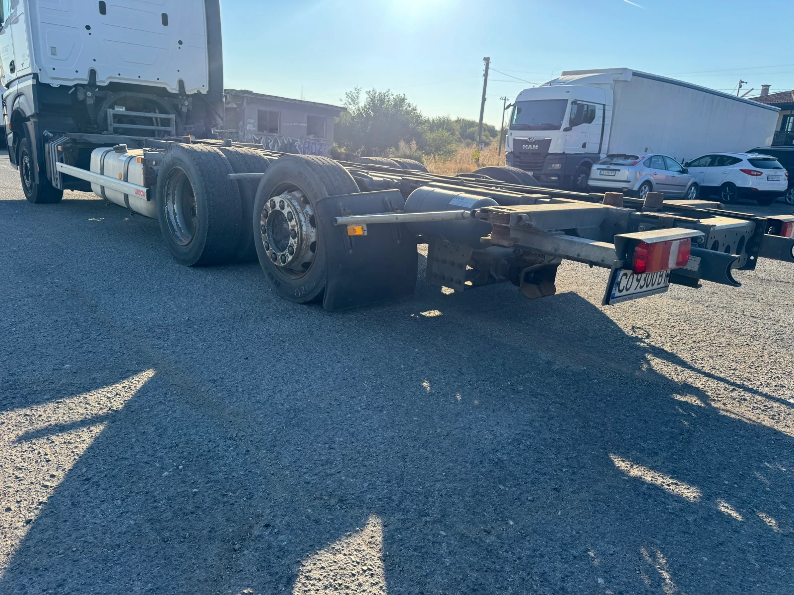 Mercedes-Benz Actros 2542 BDF 6x2 euro6, снимка 12 - Камиони - 55929993