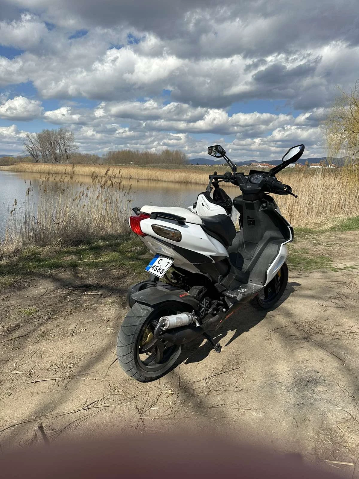 Aprilia Sr  - изображение 3