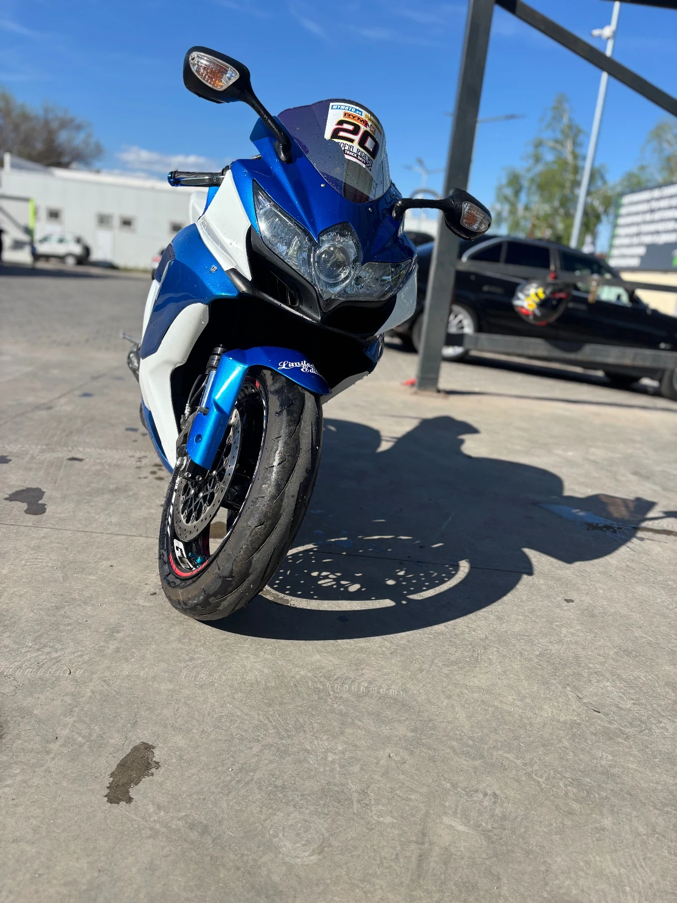 Suzuki Gsxr Gsxr750k9 - изображение 4