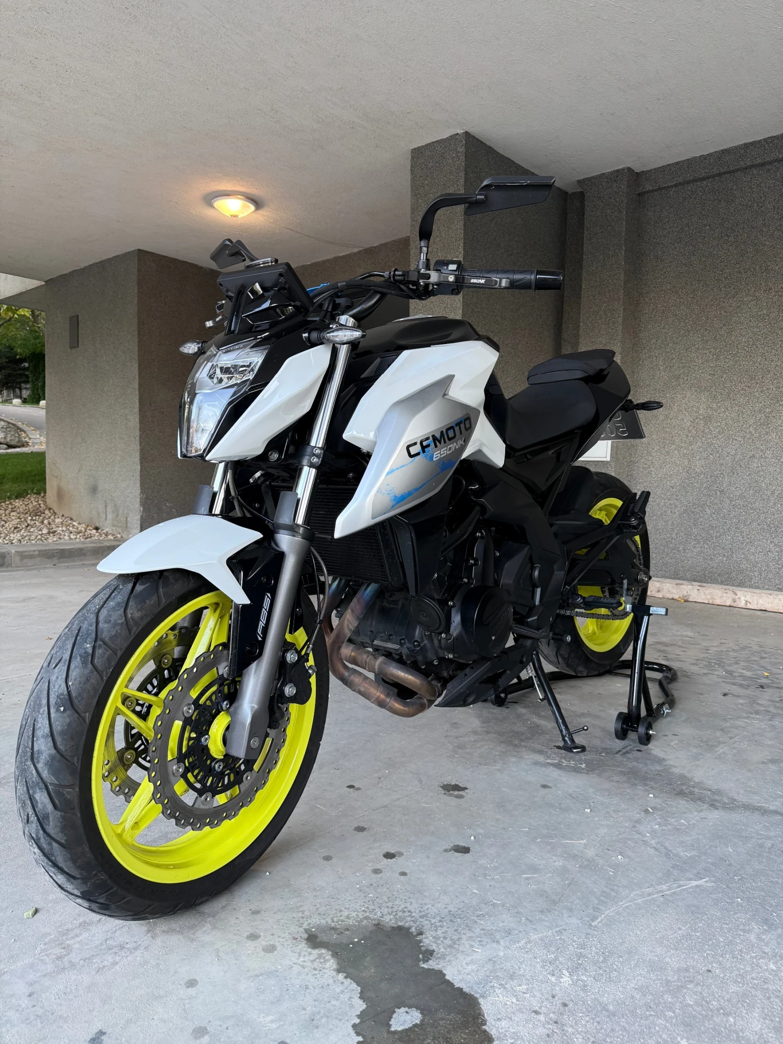 Cfmoto 650NK