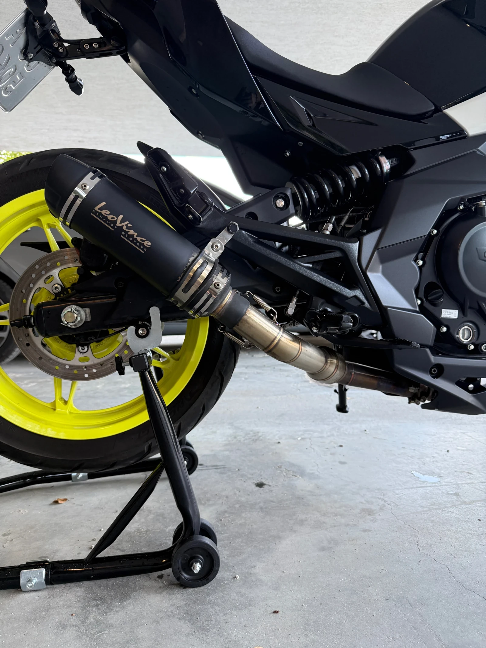 Cfmoto 650NK, снимка 11 - Мотоциклети и мототехника - 56444006