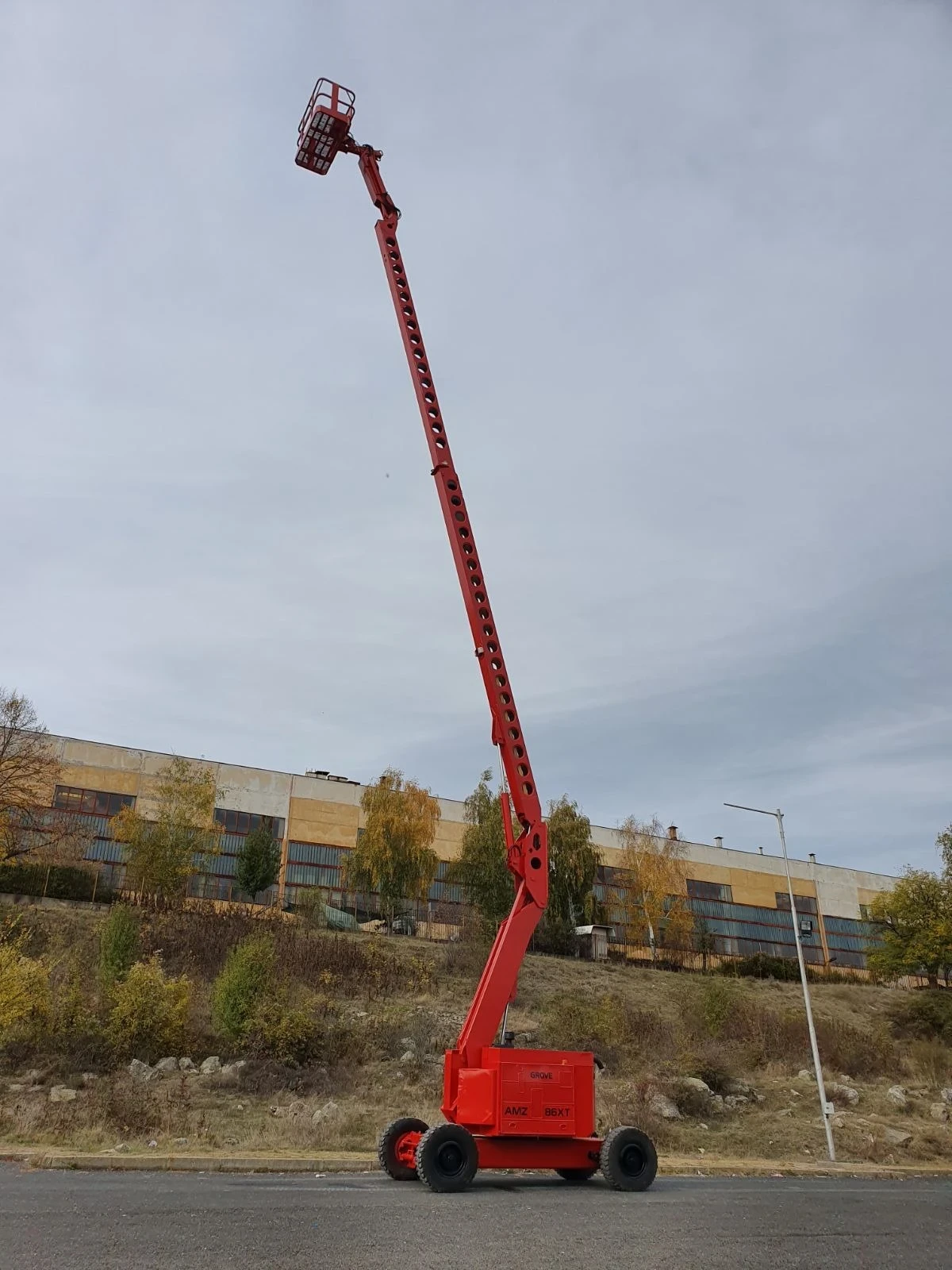 Автовишка Grove AMZ 86 XT  4x4x4, снимка 7 - Индустриална техника - 53936200