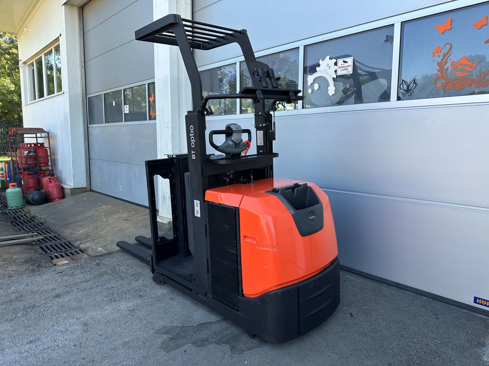 Електрокар Toyota OSE100 ордер-пикър, снимка 1