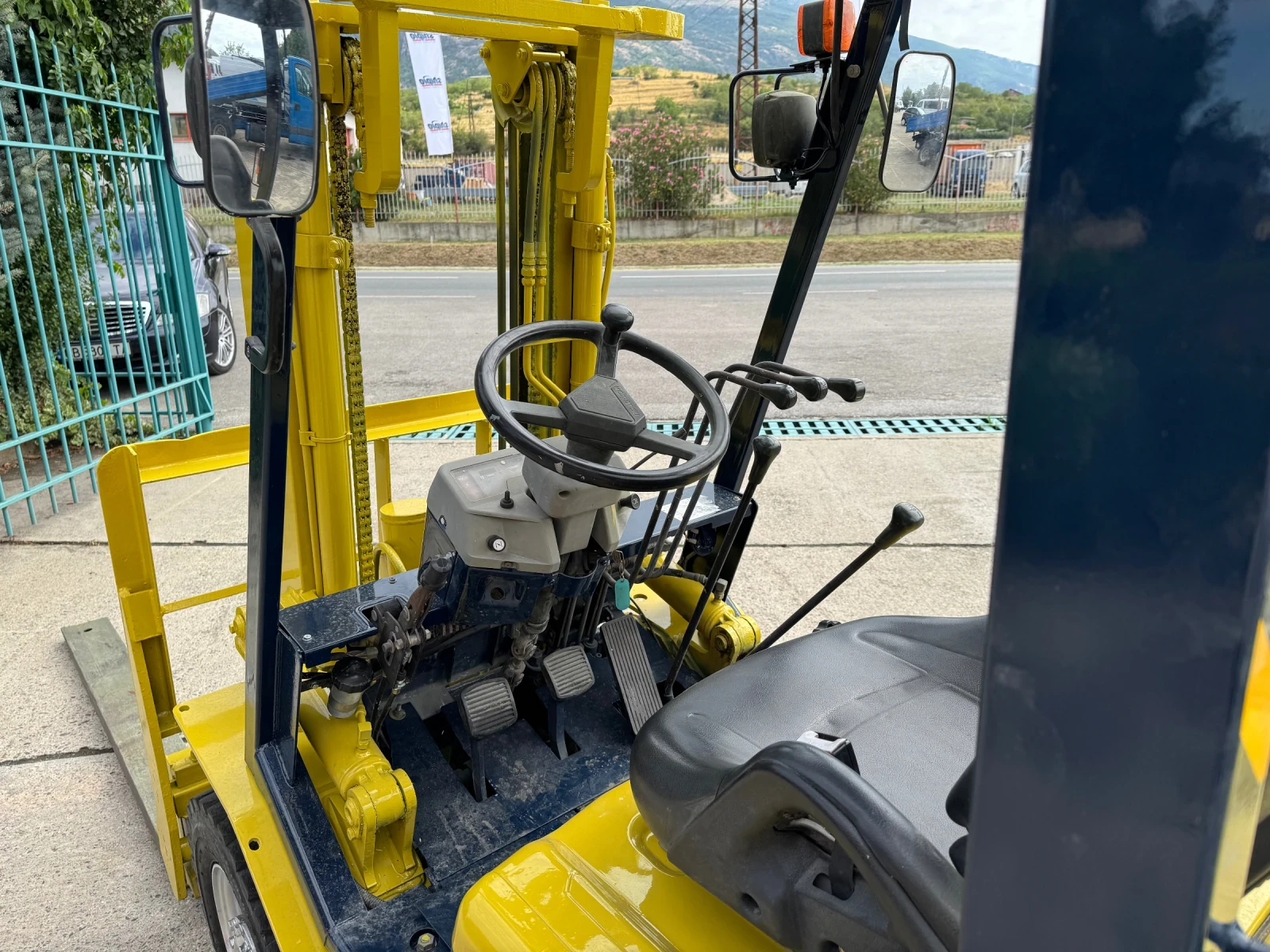  Komatsu  2.5  | Mobile.bg   5