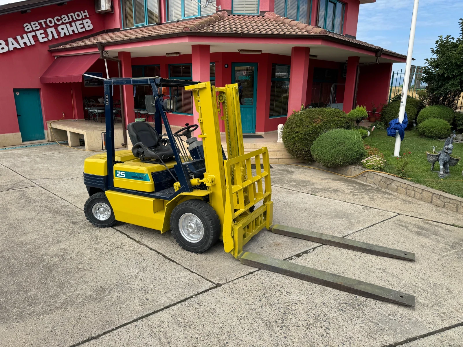  Komatsu  2.5  | Mobile.bg   11