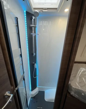 ������ Rapido 8066DF AL-KO AT8 ����� ��� 2026 | Mobile.bg � ����� ������ 7