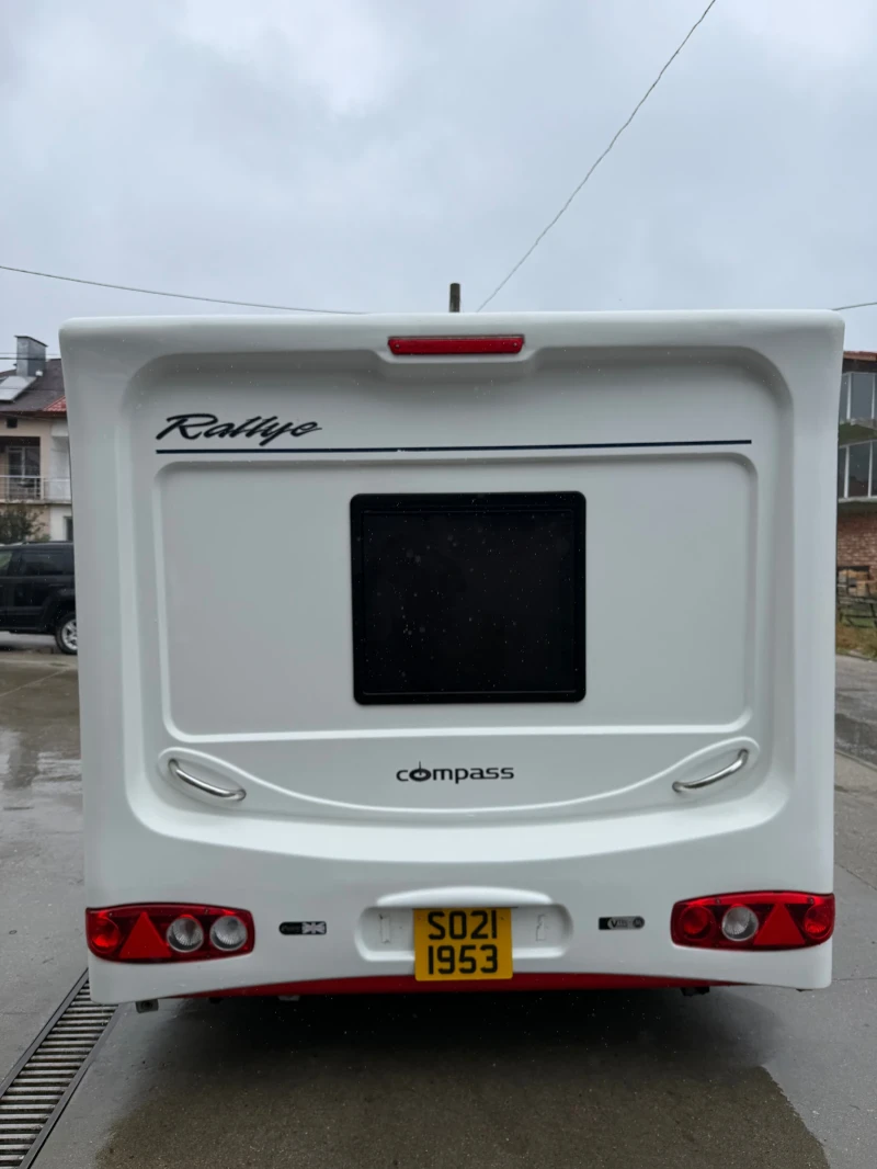 Каравана Compas Railly СПАЛНЯ, снимка 5 - Каравани и кемпери - 52964402