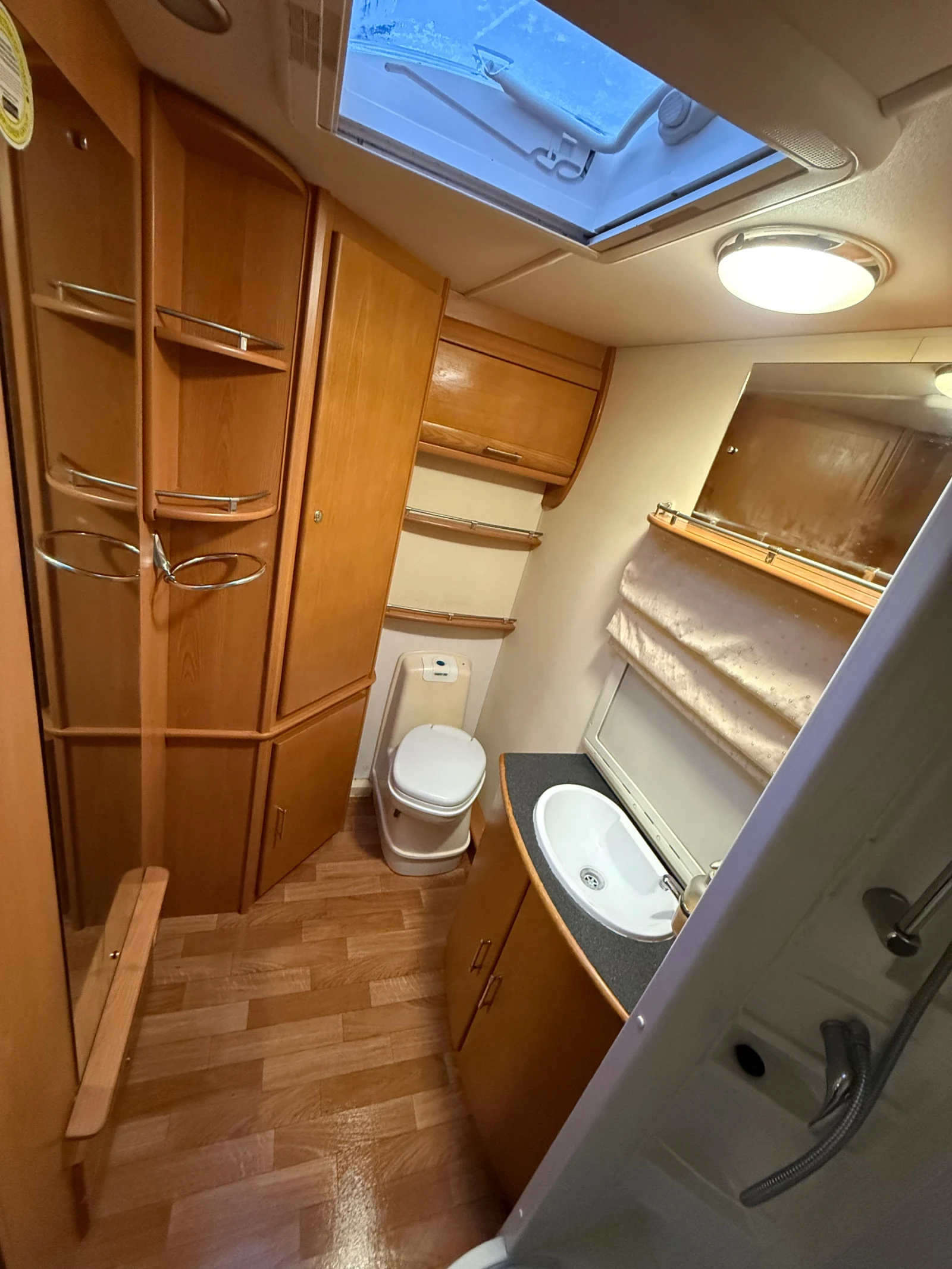 �������� Compas Railly ������ | Mobile.bg � ����������� 15