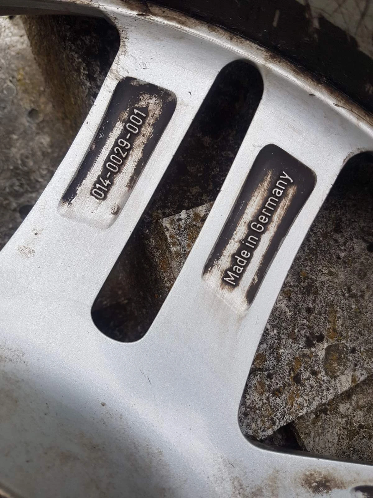 Джанти, снимка 3 - Гуми и джанти - 54253043