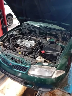Mitsubishi Carisma 1.6 бензин , снимка 5