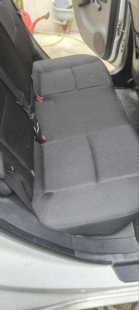 Hyundai I30 1.4  ГАЗ БЕНЗИН , снимка 10