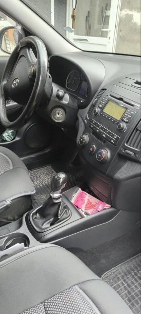 Hyundai I30 1.4  ГАЗ БЕНЗИН , снимка 2