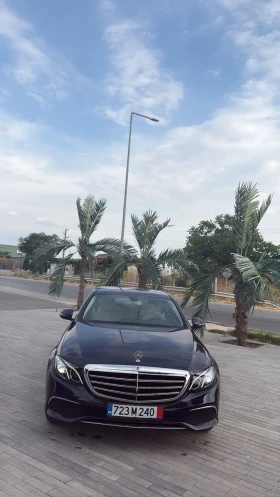     Mercedes-Benz E 220 W213 