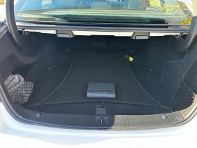 Mercedes-Benz E 220, снимка 8