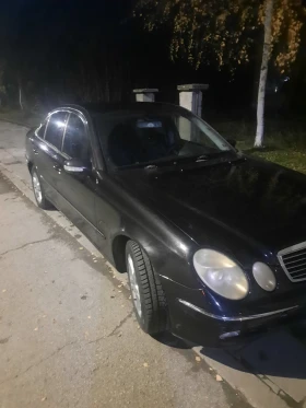 Mercedes-Benz E 220 E 220 CDI, снимка 1