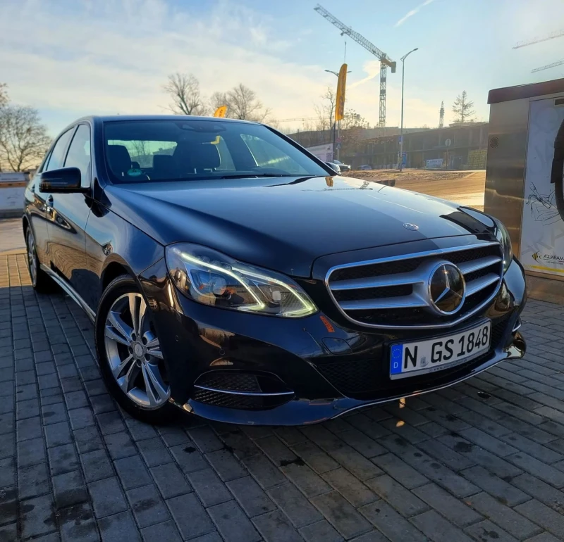 Mercedes-Benz E 250 Германия-Пълна История-Distronic-TUV 10.25, снимка 3 - Автомобили и джипове - 48792443