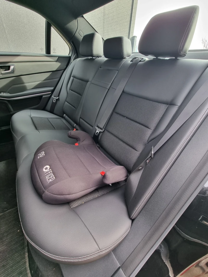 Mercedes-Benz E 250 Германия-Пълна История в Mercedes-Distronic+ , снимка 9 - Автомобили и джипове - 49216708