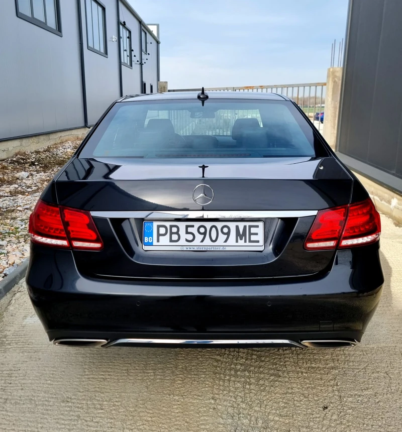 Mercedes-Benz E 250 Германия-Пълна История в Mercedes-Distronic+ , снимка 4 - Автомобили и джипове - 49216708