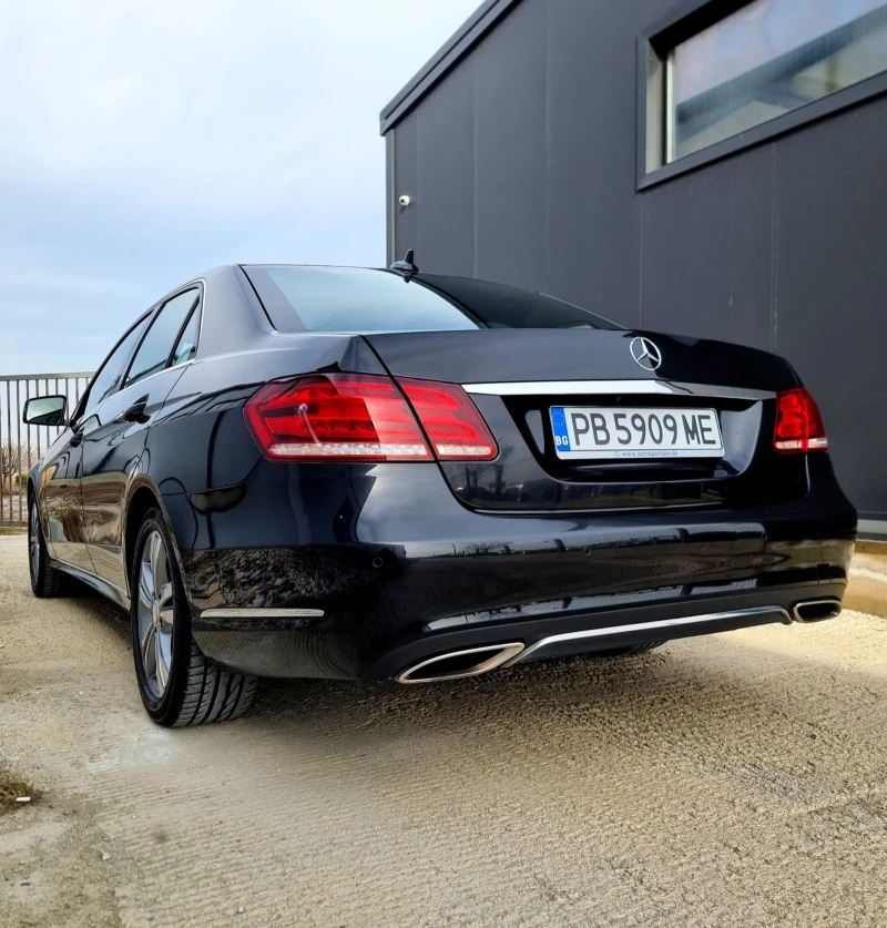 Mercedes-Benz E 250 Германия-Пълна История в Mercedes-Distronic+ , снимка 3 - Автомобили и джипове - 49216708