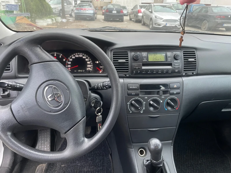 Toyota Corolla, снимка 5 - Автомобили и джипове - 49105283