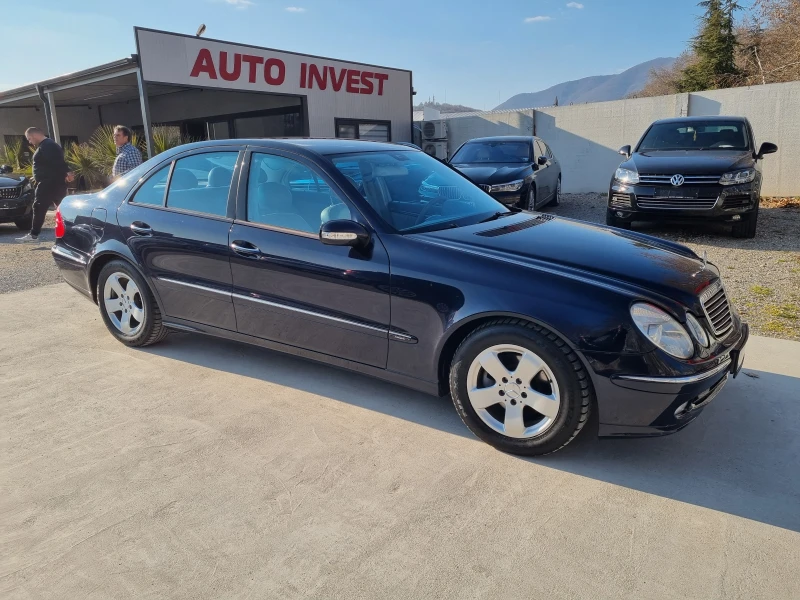 Mercedes-Benz E 220 Avantgarde, снимка 8 - Автомобили и джипове - 49360830