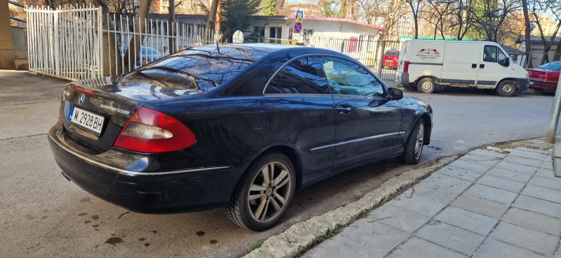 Mercedes-Benz CLK 200 Kompressor, снимка 4 - Автомобили и джипове - 49428267