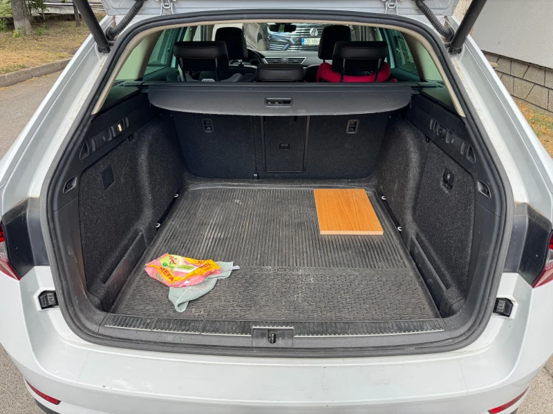 Skoda Superb 2016 2.0tdi, 4x4, 190кс L&K full опции, панорама, снимка 10 - Автомобили и джипове - 51477480