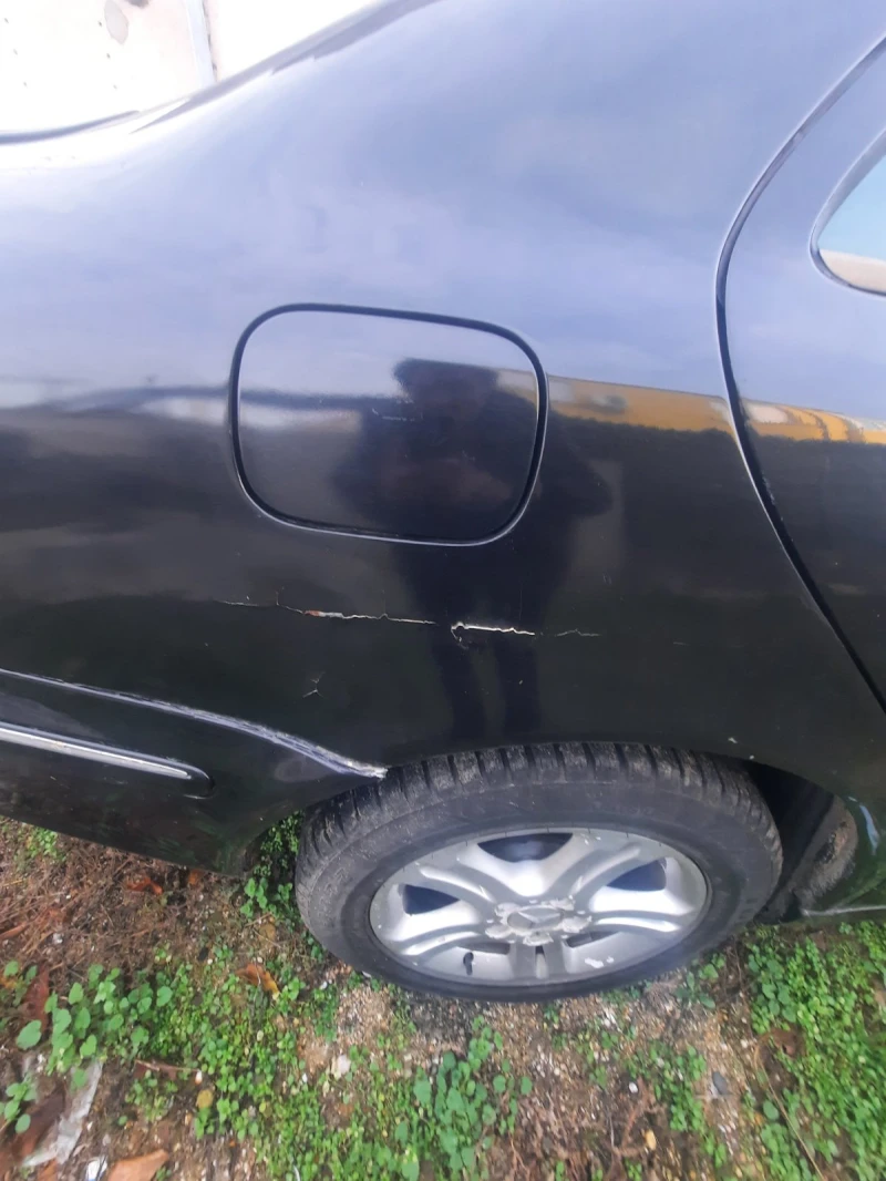 Mercedes-Benz E 220 E 220 CDI, снимка 12 - Автомобили и джипове - 52726674