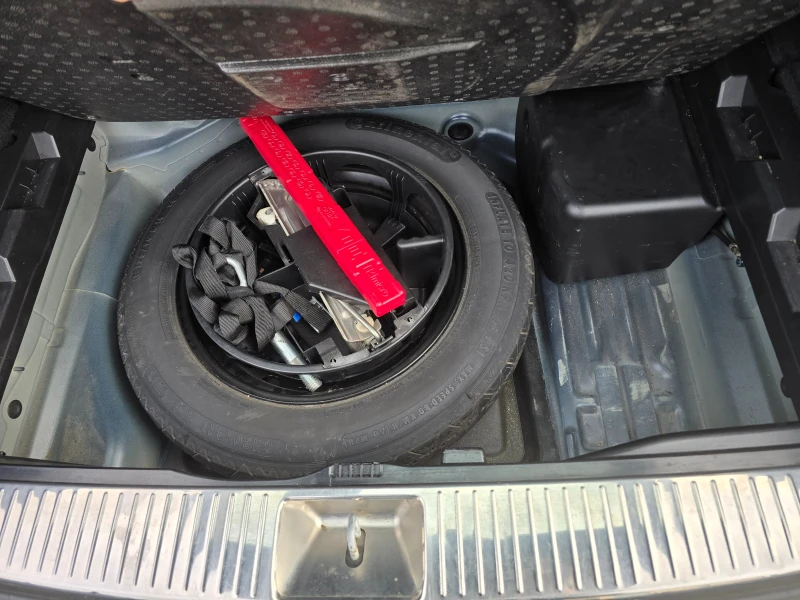 Mercedes-Benz C 200 2.2 CDI 136KS, снимка 12 - Автомобили и джипове - 52875370