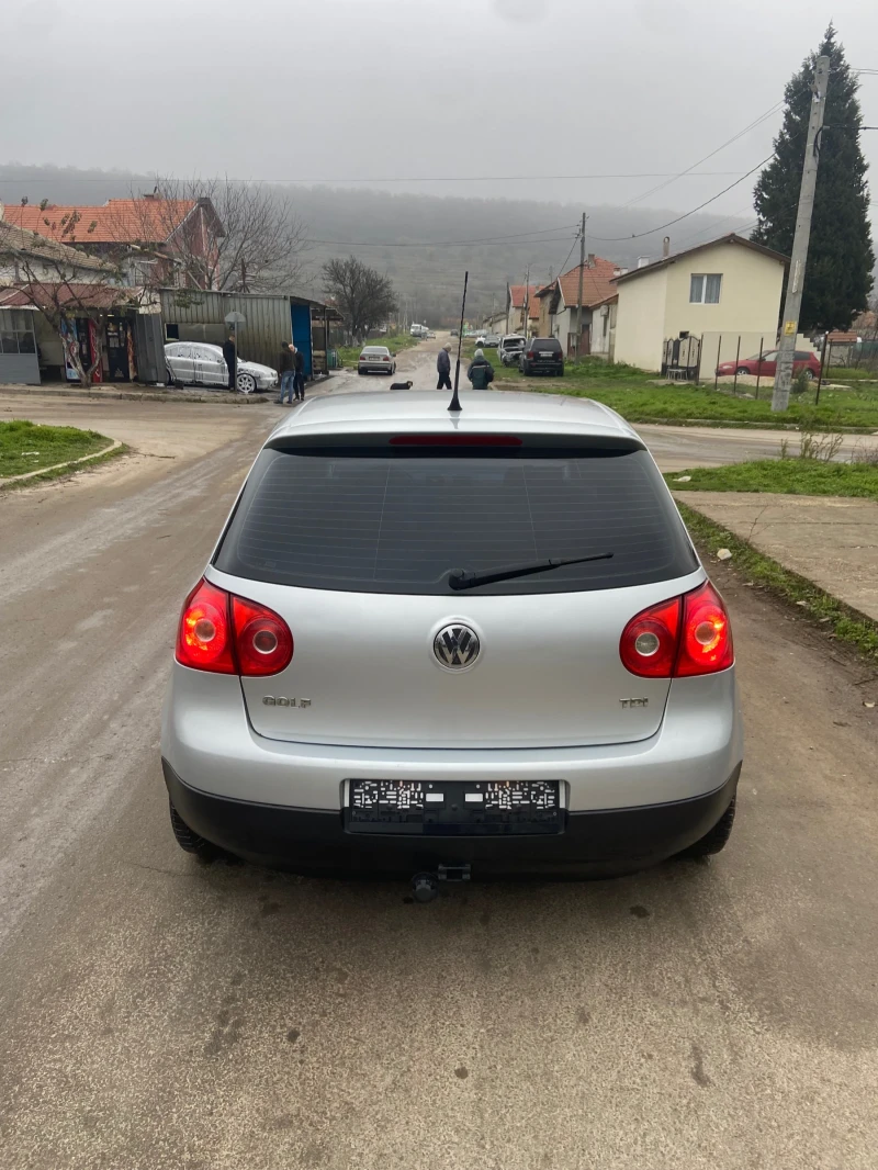 VW Golf 1.9 TDi 105 кс, снимка 7 - Автомобили и джипове - 53048737