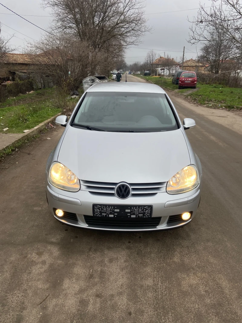 VW Golf 1.9 TDi 105 кс, снимка 2 - Автомобили и джипове - 53048737