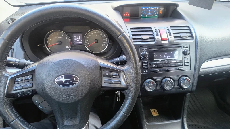 Subaru XV 2.0, снимка 6 - Автомобили и джипове - 53404579