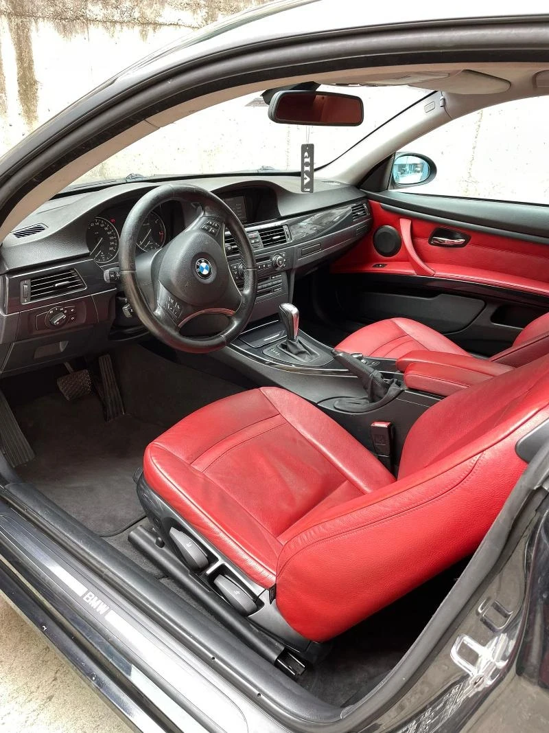 BMW 320 E92, снимка 5 - Автомобили и джипове - 48690341