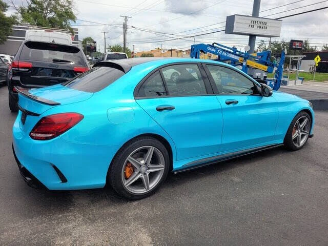 Mercedes-Benz C 300 4MATIC* SPORT PKG* BURMESTER* DISTRONIC* PANO* KEY - изображение 3