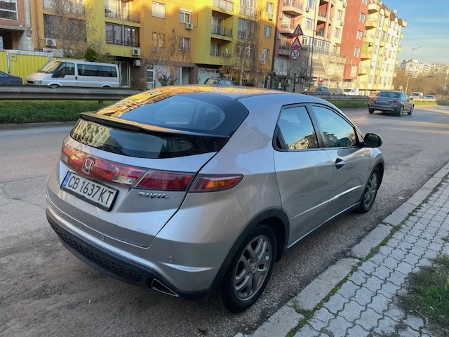 Honda Civic, снимка 4 - Автомобили и джипове - 52904291