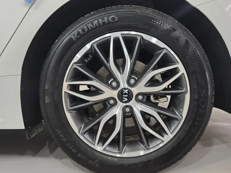 Kia K5 2.0 Lpi Prestige, снимка 17 - Автомобили и джипове - 56589679